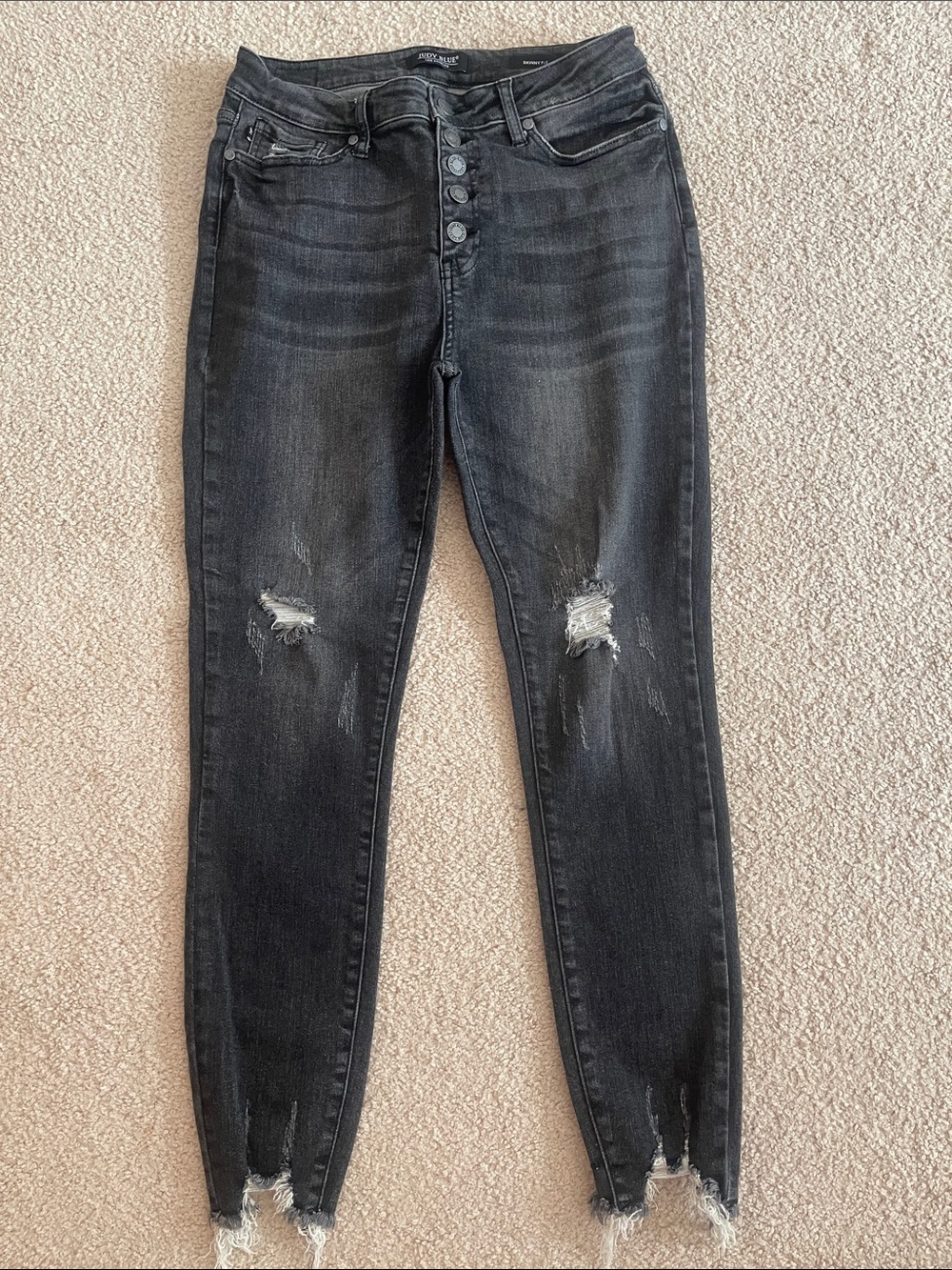Judy Blue Washed Black Skinny Jeans with Distressed Knees